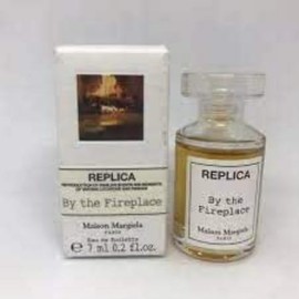 Maison Margiela Replica By the Fireplace Perfume for Women Mini Travel Splash EDT 0.2 Ounce