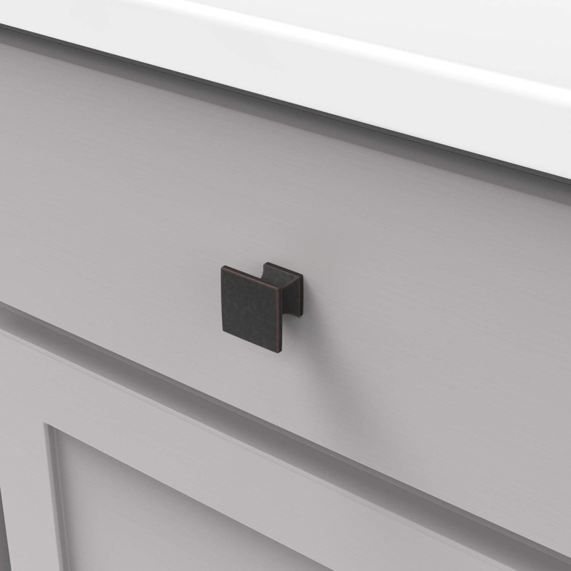 Hickory Hardware Studio Collection Knob 1-1/4 Inch Square Oil-Rubbed Bronze