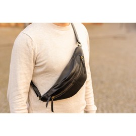 Gusti Acton Women's and Men's Bum Bag Festival Bag Vintage Black Leather, black, Retrò