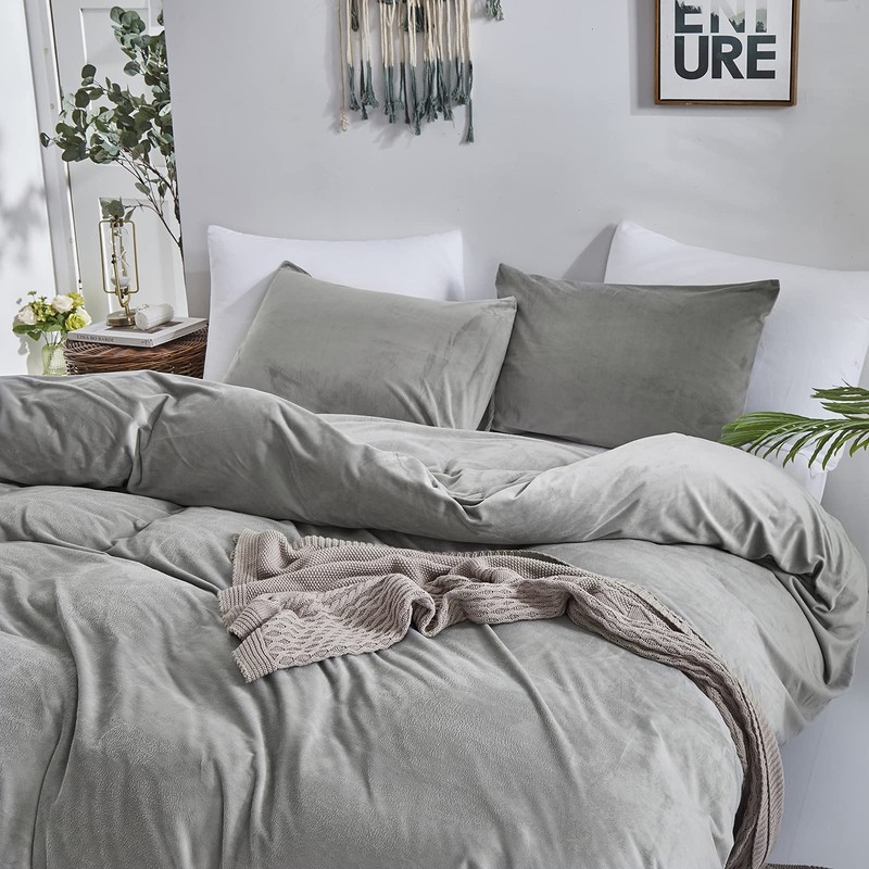 CLOTHKNOW Grey Velvet Twin Comforter Set 3Pcs Gray Fluffy Bedding