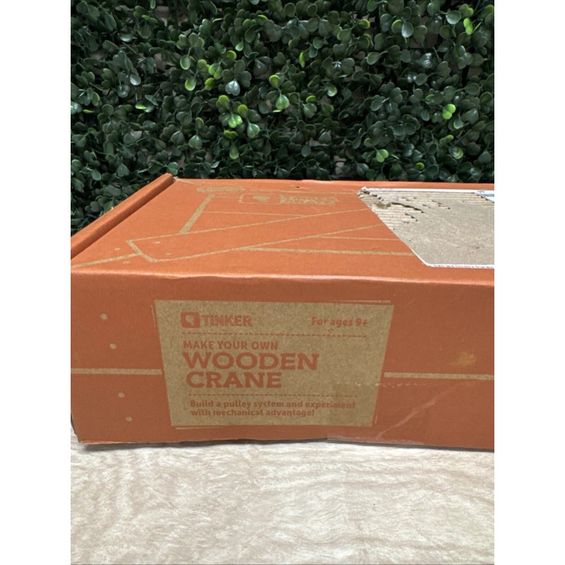 KiwiCo Kiwi CO - TINKER CRATE - Kids Wooden Crane