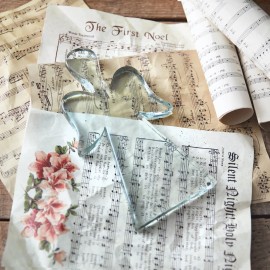 Unbranded Blocked Glass Angel Paper Weight Christmas Holiday Religious Faith