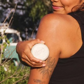 NANAH Protector Solar Mineral en Barra I No nano I Protección FPS 30 I Sin Oxibenzona y Sin Octixonato I Seguro para los Arrecifes y Vida Marina I