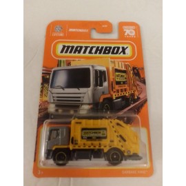 Matchbox 2023 #61 Lt. Orange / Silver Garbage King MBX Metro Series Mint On Card