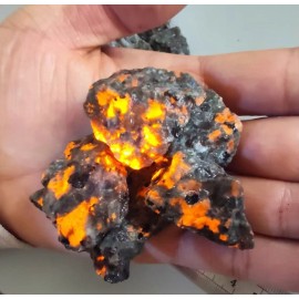 3PCS Rough Yooperlite UV Fluorescent Emberlite Glowing Fire Rocks Chunks Stone