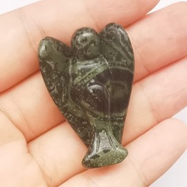 Manekieko Natural Kambaba Jasper Healing Crystal Prayer Guardian Angel Statue, 38 mm Carving Bag Palm Stone Figures Decoration