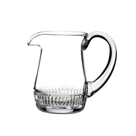 Town and Country 26.7oz.Pitcher