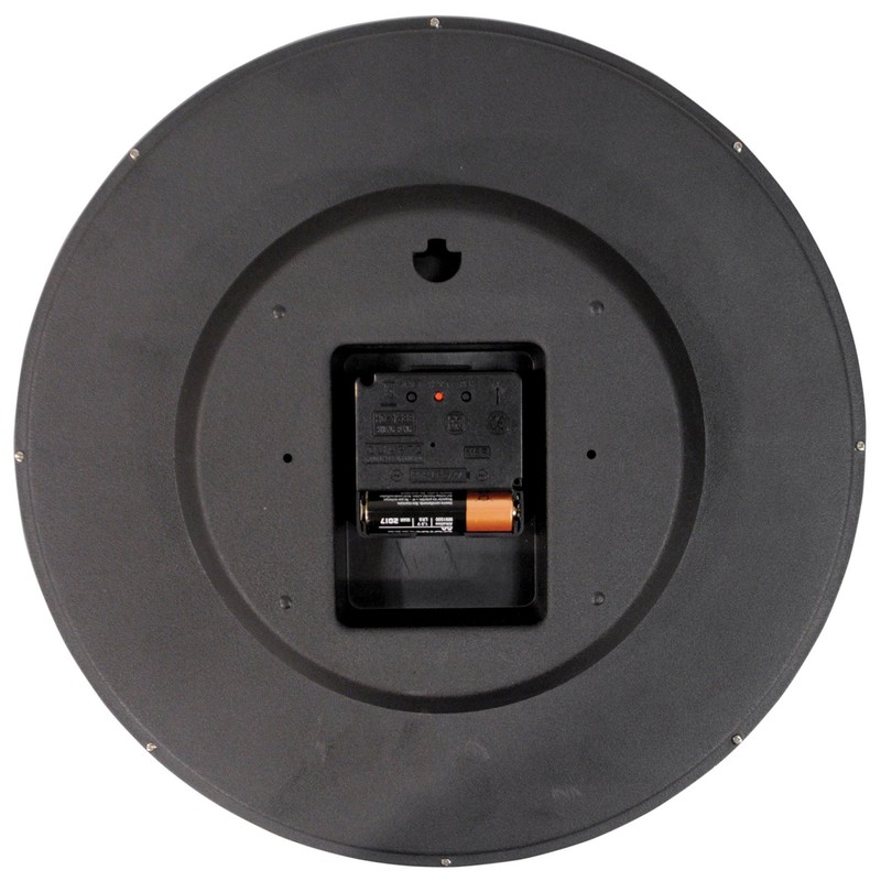 Sutton Home and Garden Wall Mounted 30cm Radio Controlled Clock.