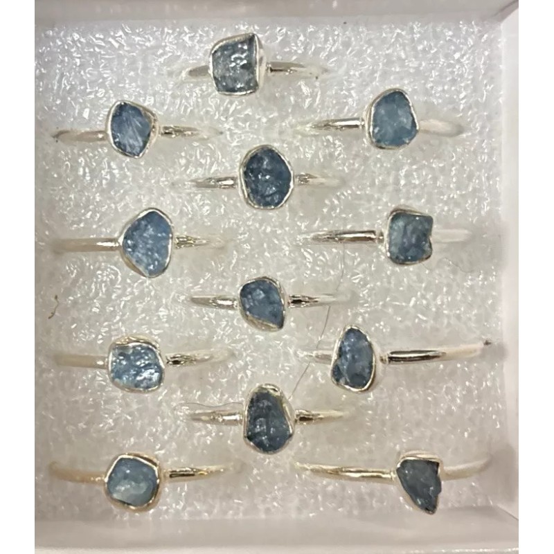 Natural Creations Sterling silver stackable ring size 5 aquamarine