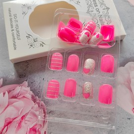 24Pcs Valentines Press on Nails Short Square Fake Nails Pink Heart Press ons Glitter Silver Full Cover False Nails Cute Wedding Acrylic Glue on Nails Valentines Nails for Women French Manicure