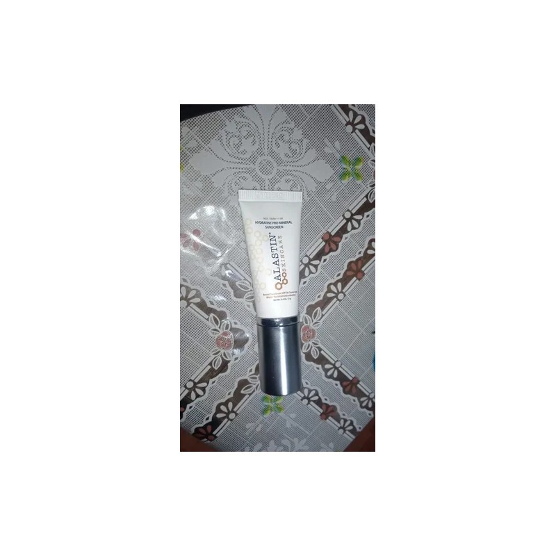 Alastin Skincare Hydratint Pro Mineral Bloqueador 12g