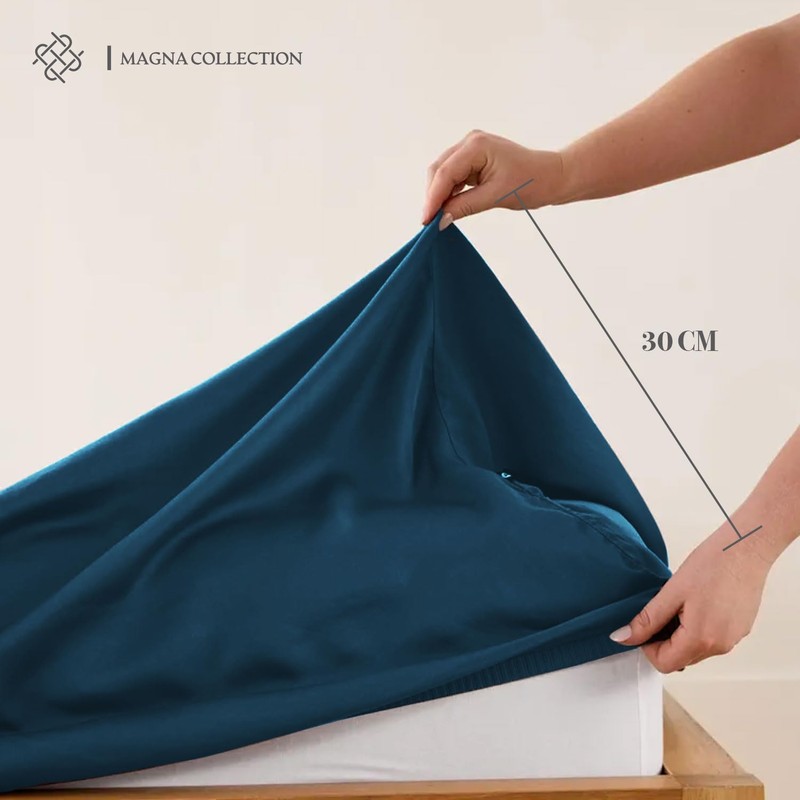 Double Fitted Sheet - 135 x 190cm with 30cm Deep
