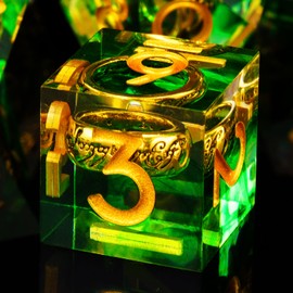 ORUZA DND Dice Set Lord of the Rings, 7 Pieces Polyhedral DND Dice Set Sharp Edge D&D Dice for Dungeons and Dragons Pathfinder RPG MTG Role Play Dice, Green & Gold