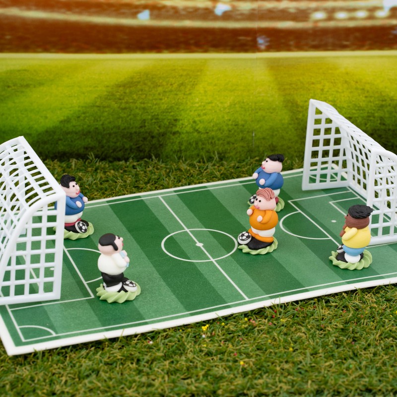 Günthart Pack of 20 Plastic Football Goals for Decorating on