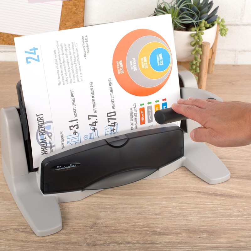 Swingline 3 Hole Punch, 40 Sheet Capacity Three Hole Puncher