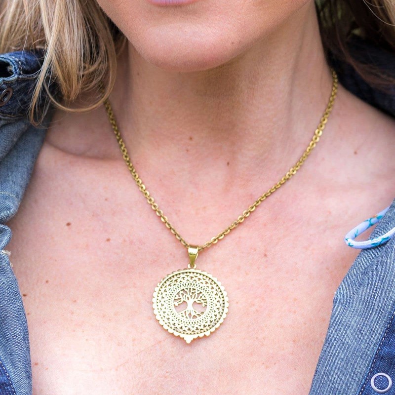 Tanvi Collection Necklace - Gold Tree in Ornate Frame