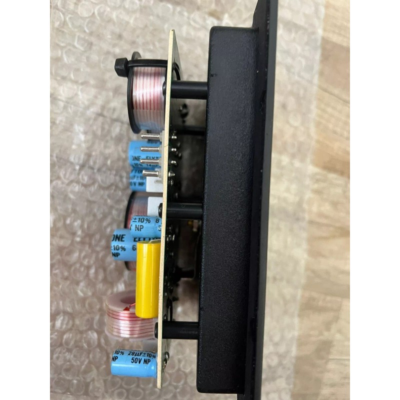 M&K Miller & Kreisel Sound MPS-1610 Professional Speaker Crossover