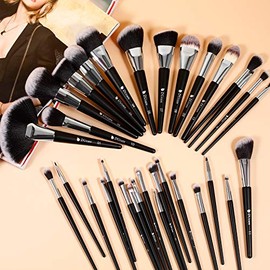 DUcare Juego de brochas de maquillaje profesional de 32 piezas de brochas de maquillaje sintéticas de alta calidad Kabuki para base, brocha de mezcla de polvo facia