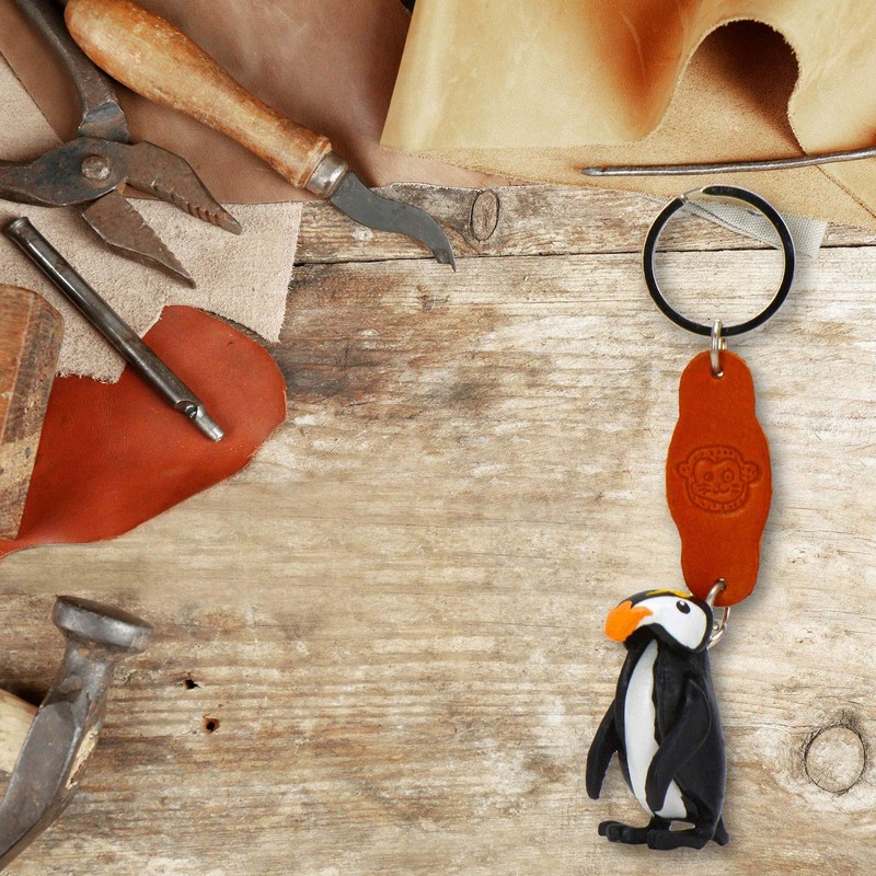 MONKIMAU Leather Keyring Penguin