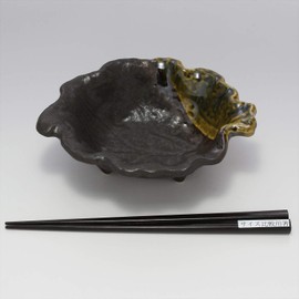 Banko Ware 17744 Kurooribe Konoha Shaped Small Bowl
