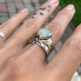 Vintage Moonstone Ring S925 Sterling Silver Moonstone Ring for Women Grils18K White Gold Vintage Celtic Knot Rainbow Moonstone Rings Size 6