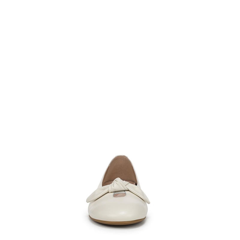 Vionic Women's Tilly Ballet Flat, Ivory Leather, 8