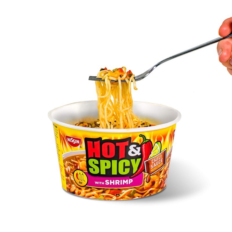 Nissin Hot & Spicy Ramen Noodle Soup, Shrimp, 3.27 Ounce
