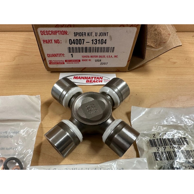 GENUINE TOYOTA 05-23 TACOMA GENUINE TOYOTA REAR DRIVESHAFT U JOINT