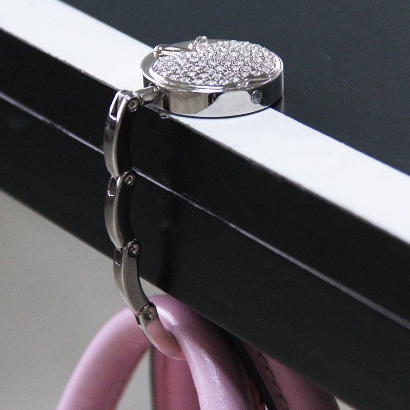 1 x Apple-Pattern Folding Bag/Handbag/Purse Hook Hanger Holder---Silver