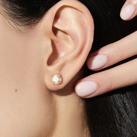 KRKC Moissanite Earrings for Women Men, 0.6-2ct Diamond Stud Earrings, 14K White Gold Hypoallergenic Silver Earrings, Jewellery Gift for Her Wife Girlfriend Mom Birthday (14K Gold, 5.5mm(1.2ct.tw))