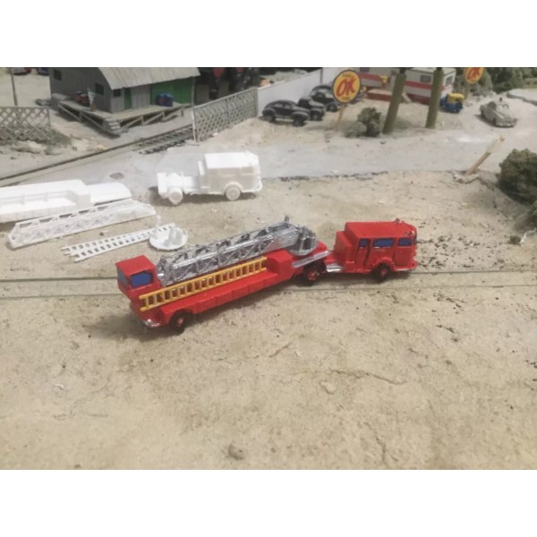 "Handmade" N Scale Fire Truck Engine AMERICAN LAFRANCE 900 4