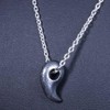 Ryuzu 950 Silver Men’s Three Sacred Treasures Pendant, Yashakui Magatama