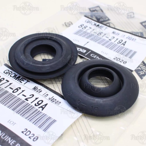 Mazda GENUINE Mazda Water Hose Grommet Assembly MAZDA RX-7 MIATA