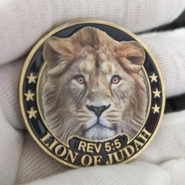 Lion of Judah Strength & Courage Challenge Coin Joshua 1:9 Verse