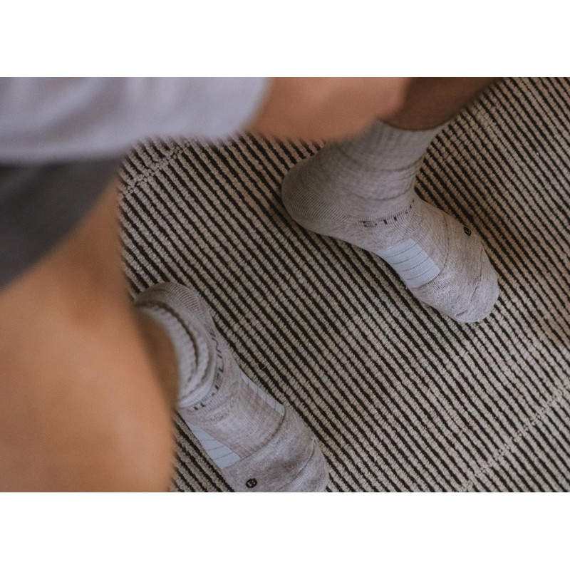 Strideline Basic Mid Length Socks | Quad-Ply Yarn Padding, Direct