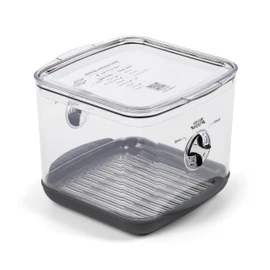 ProKeeper+ by Progressive Stackable Produce ProKeeper Storage Container with Stay-Fresh Vent System (PKS-918 (3.7 qt Square Produce))