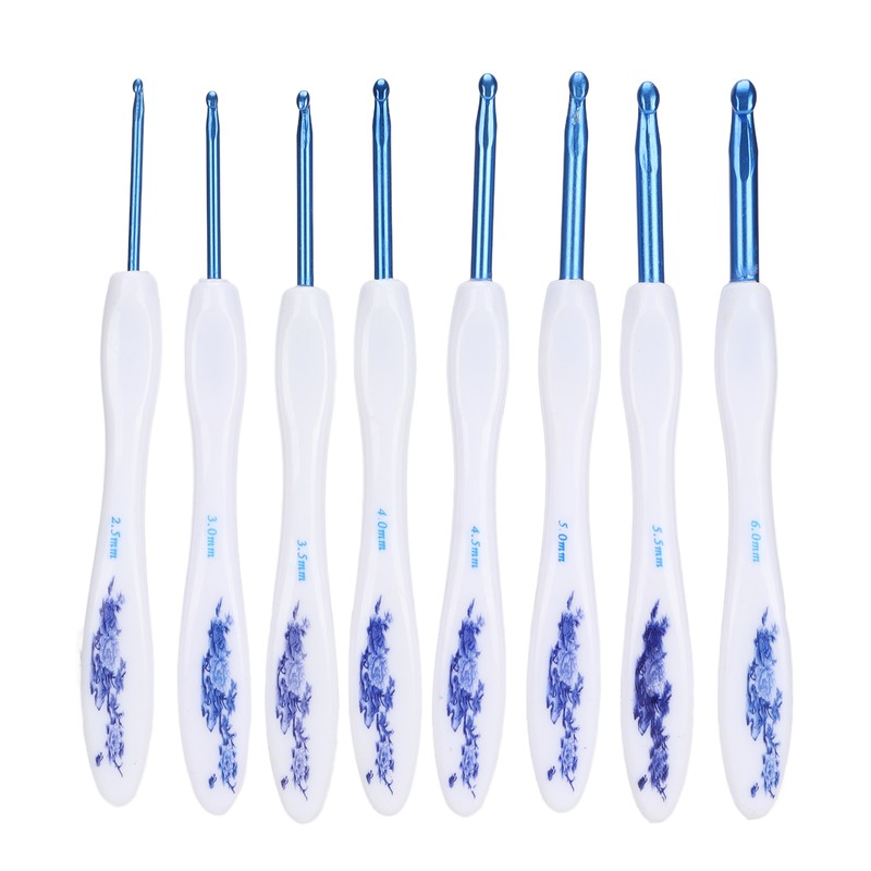 8pcs Crochet Hooks Curved Soft Handle Comfortable Portable Knitting Tool