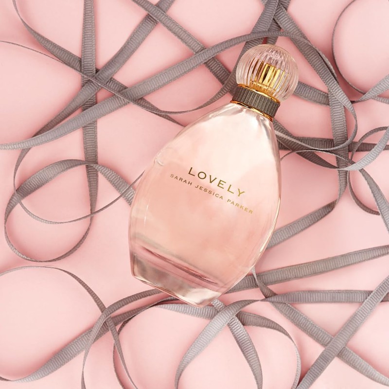 Lovely Sarah Jessica Parker Eau De Parfum Spray, 3.4 Fluid