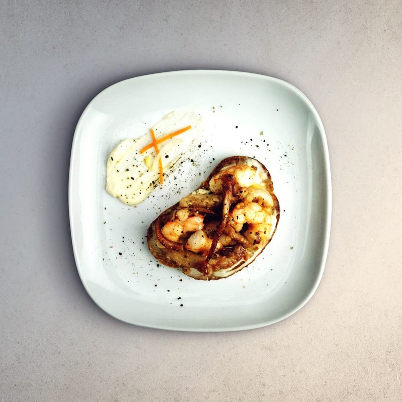 DG Octopus with Garlic Sauce 3.8oz Tin