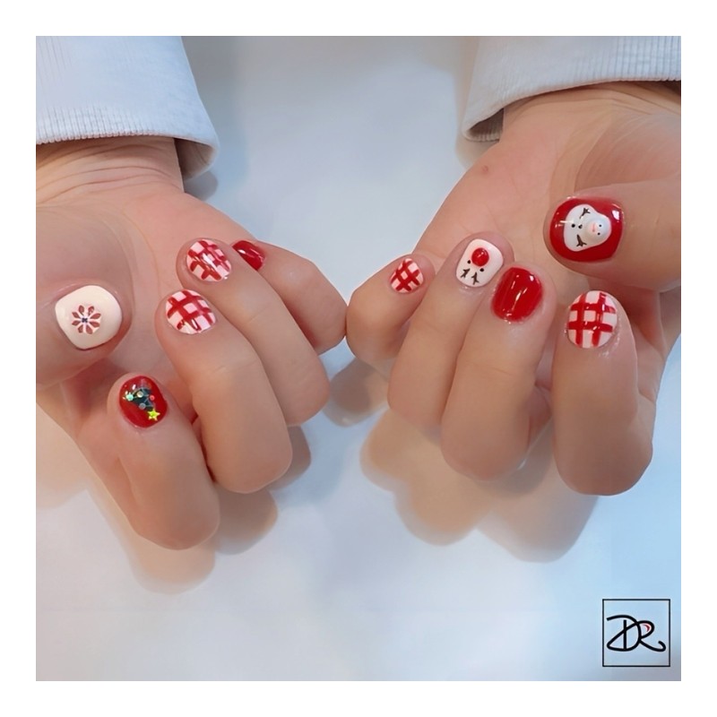 Dara Beauty December Art of the MonthRed Check Nail❣ -
