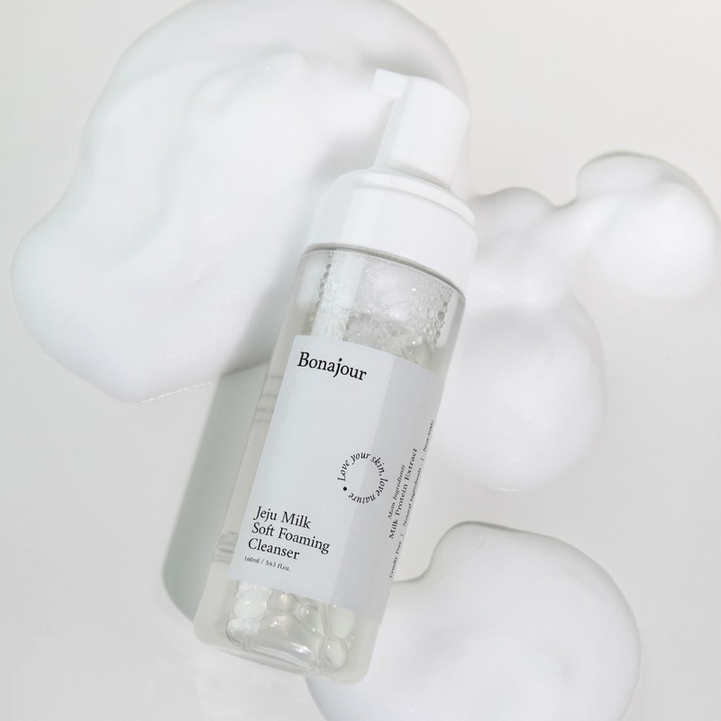 Bonajour Jeju Milk Soft Foaming Cleanser 160ml / 보나쥬르 제주밀크