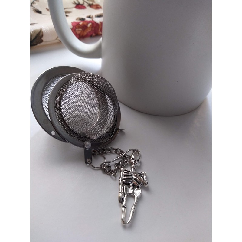 Skeleton Teaball Infuser Strainer for Dried Leaves Tea Brewing