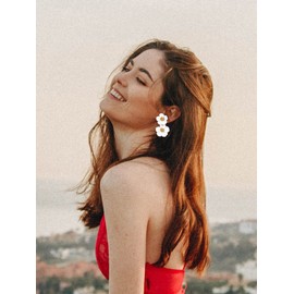 Flower Dangle Earrings for Women Flower Statement Stud Earring for Teen Girls Boho Chic Red White Green Flower Drop Earrings Elegant Floral Statement Earrings Jewelry Gifts (White)