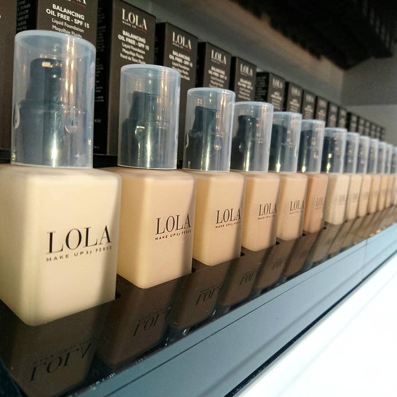 Lola Make-Up Flawless Matte Long Lasting Liquid Foundation, Fair, Full