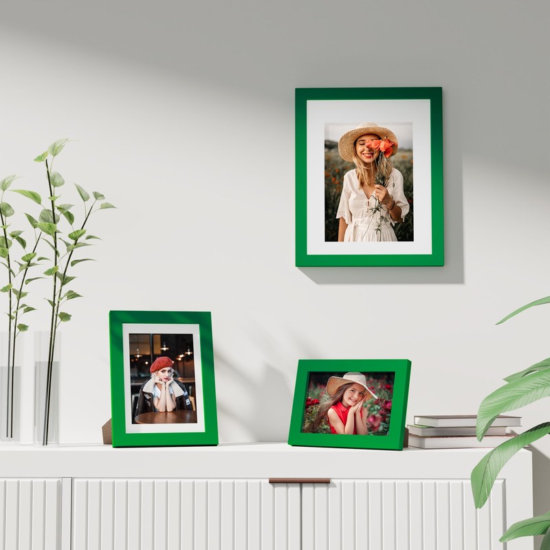 Vittanly 8x10 Picture Frame, Display Pictures 5x7 with Mat or
