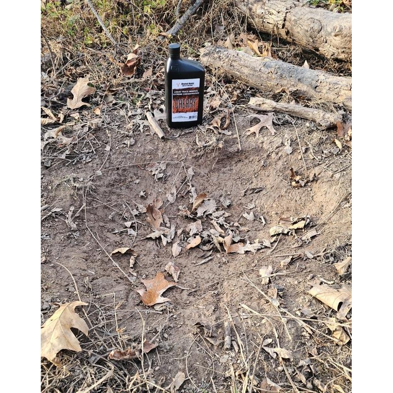 Heated Hunts Liquid Trace Mineral Concentrate for Whitetail Deer, 32oz