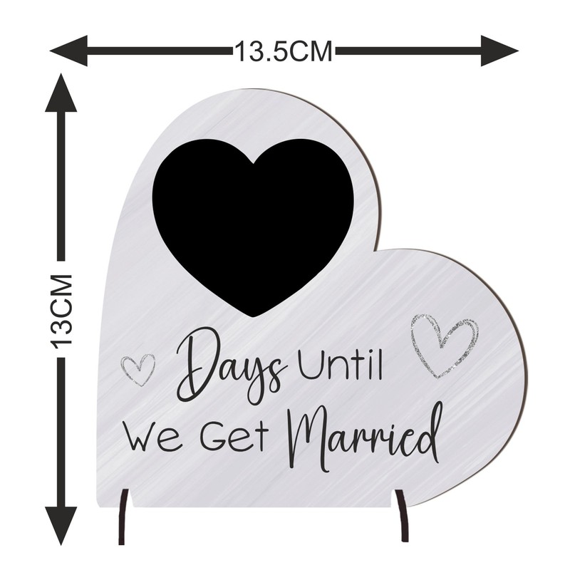 Pixie's Gifts Wedding Countdown Heart Plaque on Stands - Chalkboard