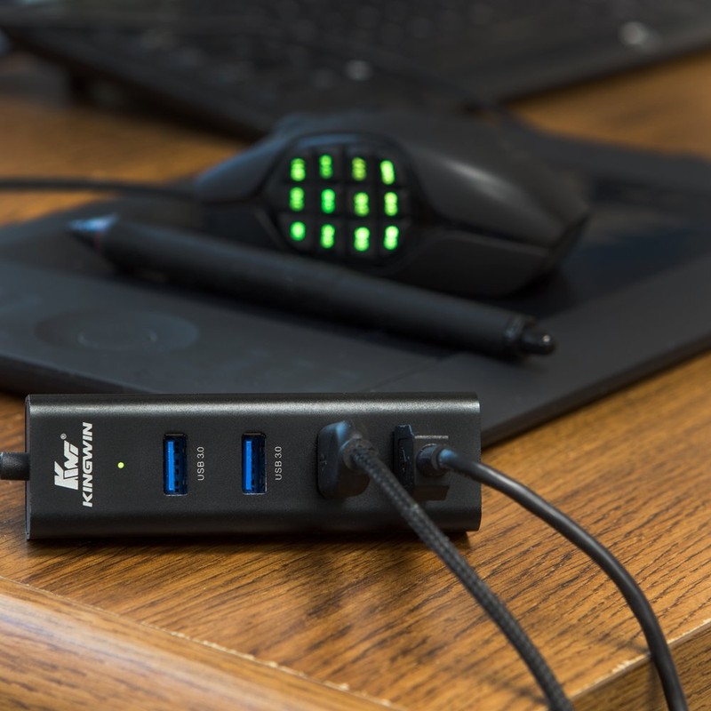 Kingwin KWZ-400-BK USB 3.0 Hub Components