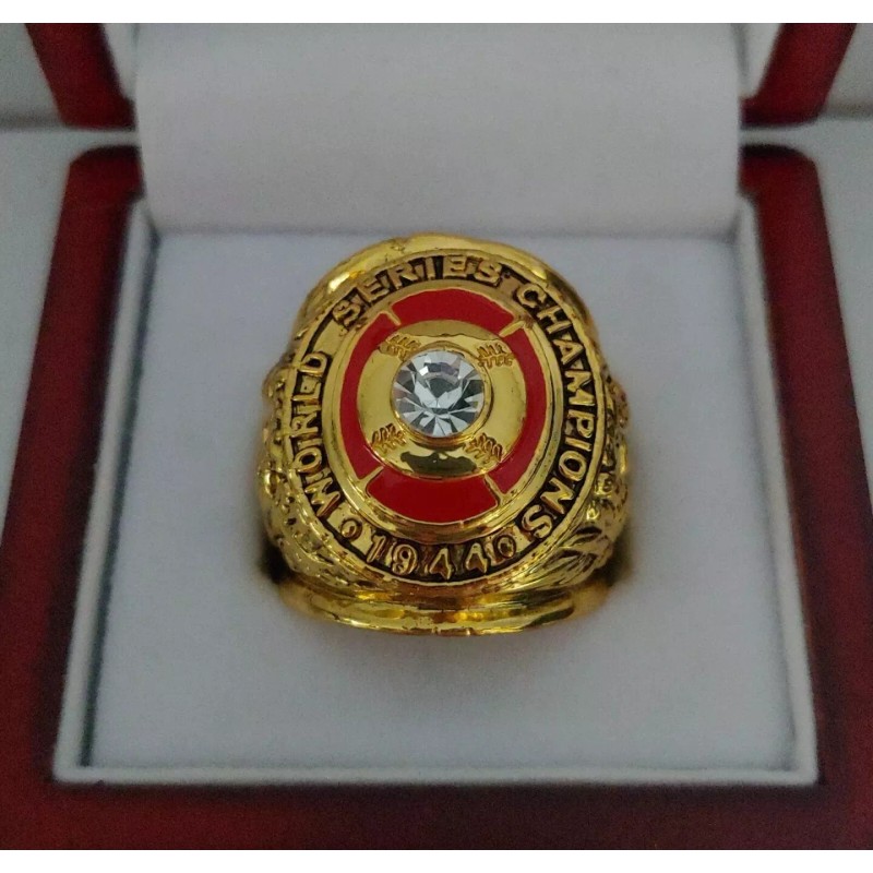 St Louis Cardinals - 1944 World Series Ring With Wooden