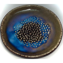 BonCera, All-in-one Premium Ceramic Garlic Grater Plate 4-Piece Set - Brown Milkyway Glazed Design - For Garlic, Ginger, Chocolate, and more! - Comes with 5.25" Plate, Peeler, Brush, and Stand